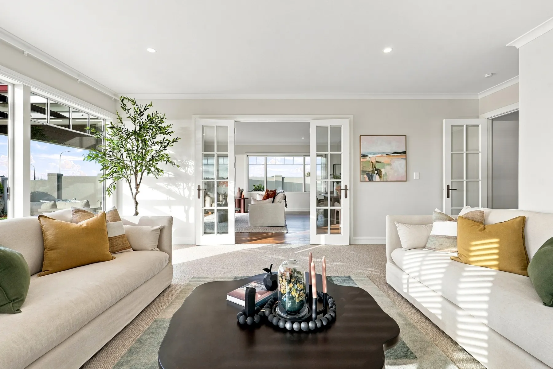 Living room with hydronic underfloor heating, Severina 1